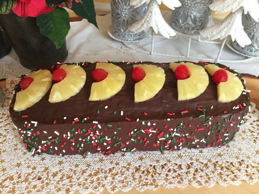 Decorating Pineapple marzipan cake