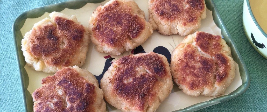 Traditional German Bread Patties Recipe