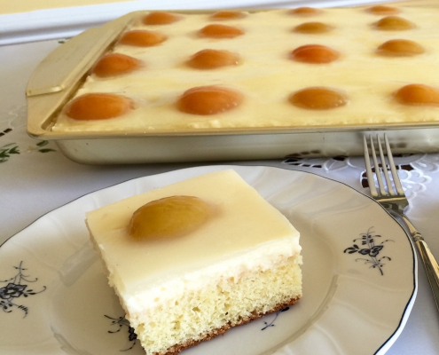 German Sunny Side Up Cake