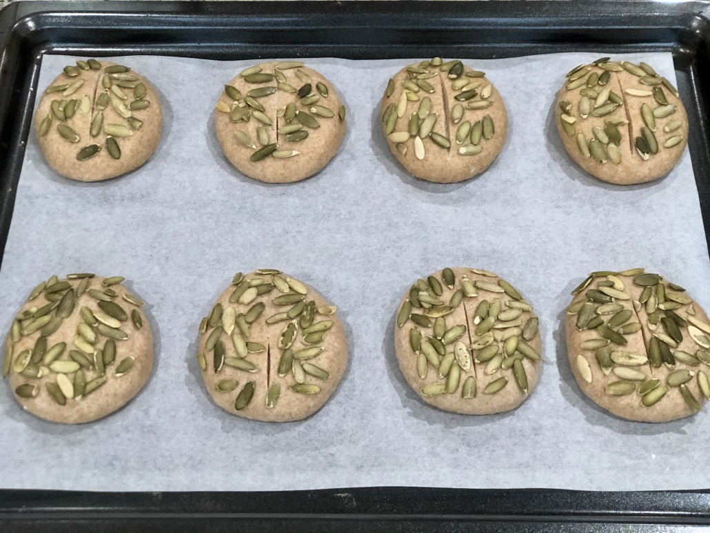 Baking the spelt rolls
